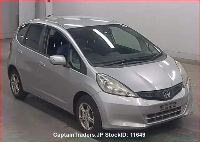 2011 Honda Fit Silver Sedan for sale, Japanese used car export | GULJI TRADERS