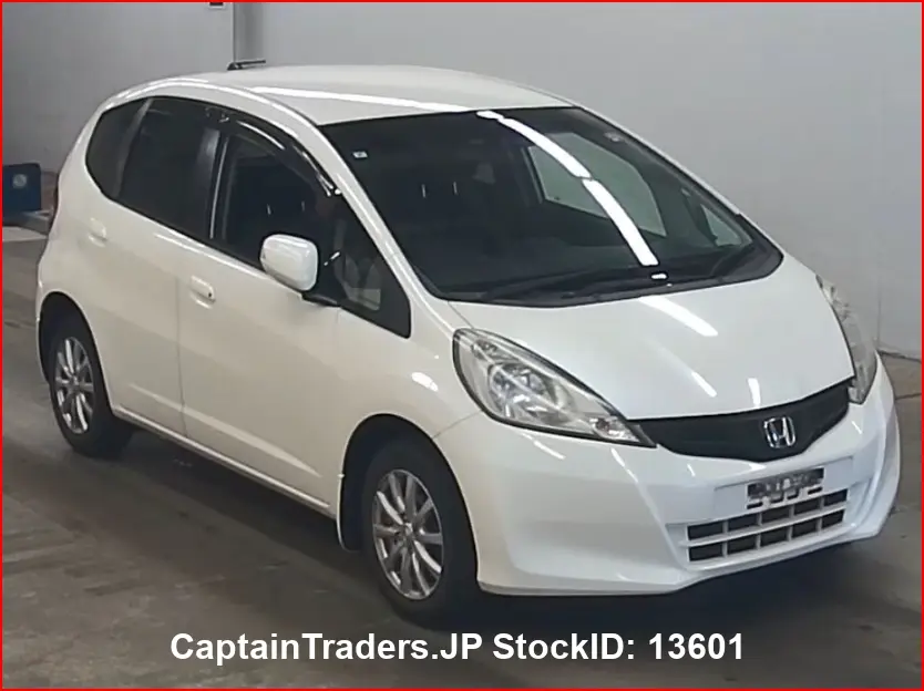 2013 Honda Fit - photo 1 2013 Honda Fit Pearl Sedan for sale, Japanese used car export - photo 1 of 30 | GULJI TRADERS