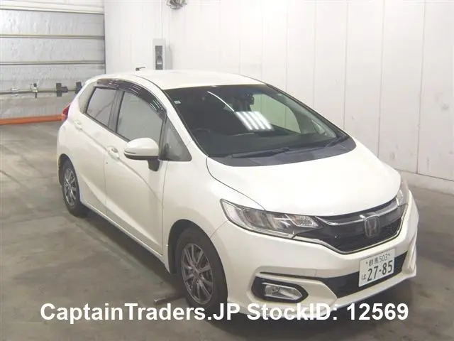 2017 Honda Fit - photo 1 2017 Honda Fit Pearl Sedan for sale, Japanese used car export - photo 1 of 27 | GULJI TRADERS