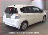 2012 Honda Fit Hibrid Pearl Sedan for sale, Japanese used car export - photo 5 of 7 | GULJI TRADERS