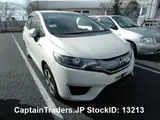 2015 Honda Fit Hibrid Pearl Sedan for sale, Japanese used car export - photo 10 of 23 | GULJI TRADERS