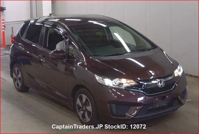 2017 Honda Fit Hibrid - photo 1 2017 Honda Fit Hibrid Brown Sedan for sale, Japanese used car export | GULJI TRADERS