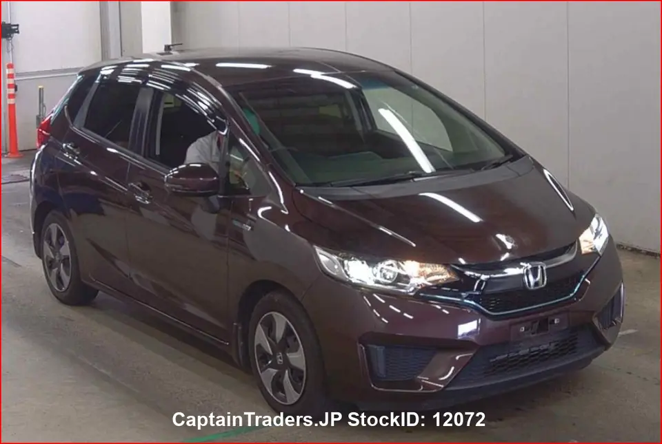 2017 Honda Fit Hibrid Brown Sedan for sale, Japanese used car export | GULJI TRADERS