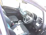 2018 Honda Fit Hibrid Silver Sedan for sale, Japanese used car export - photo 13 of 32 | GULJI TRADERS