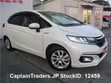 2018 Honda Fit Hibrid Pearl white Sedan for sale, Japanese used car export - photo 9 of 62 | GULJI TRADERS