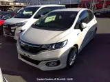 2018 Honda Fit Hibrid Pearl white Sedan for sale, Japanese used car export - photo 50 of 62 | GULJI TRADERS