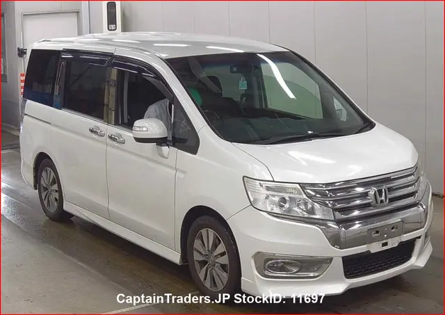 2014 Honda Step Wagon Spada Pearl Van for sale, Japanese used car export | GULJI TRADERS