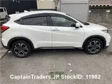 2015 Honda Vezel Pearl SUV for sale, Japanese used car export - photo 5 of 38 | GULJI TRADERS