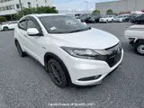 2016 Honda Vezel Hybyrid Pearl SUV for sale, Japanese used car export - photo 15 of 25 | GULJI TRADERS