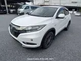 2016 Honda Vezel Hybyrid Pearl SUV for sale, Japanese used car export - photo 16 of 25 | GULJI TRADERS