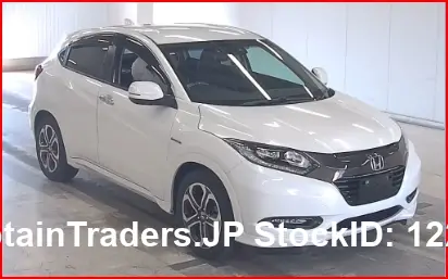2016 Honda Vezel Hybyrid - photo 1 2016 Honda Vezel Hybyrid Pearl white SUV for sale, Japanese used car export | GULJI TRADERS