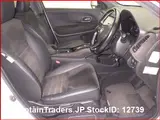 2017 Honda Vezel Hybyrid Pearl SUV for sale, Japanese used car export - photo 6 of 25 | GULJI TRADERS