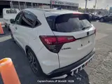 2018 Honda Vezel Hybyrid Pearl white SUV for sale, Japanese used car export - photo 20 of 23 | GULJI TRADERS