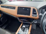 2018 Honda Vezel Hybyrid Pearl white SUV for sale, Japanese used car export - photo 19 of 30 | GULJI TRADERS