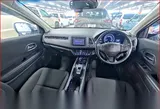 2017 Honda Vezel Hybyrid Push Start Hybrid GRAY SUV for sale, Japanese used car export - photo 8 of 29 | GULJI TRADERS