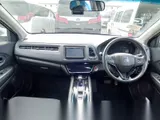2017 Honda Vezel Hybyrid Push Start Hybrid GRAY SUV for sale, Japanese used car export - photo 27 of 29 | GULJI TRADERS