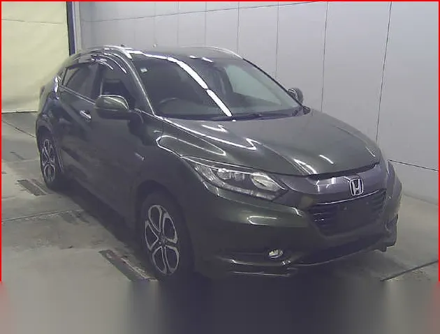2015 Honda Vezel Hybyrid Push Start Hybrid Z Green SUV for sale, Japanese used car export - photo 1 of 12 | GULJI TRADERS
