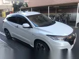 2019 Honda Vezel Hybyrid Push Start Hybrid Z Honda Sensing Pearl white SUV for sale, Japanese used car export - photo 1 of 42 | GULJI TRADERS