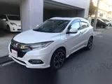 2019 Honda Vezel Hybyrid Push Start Hybrid Z Honda Sensing Pearl white SUV for sale, Japanese used car export - photo 4 of 42 | GULJI TRADERS