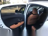 2019 Honda Vezel Hybyrid Push Start Hybrid Z Honda Sensing Pearl white SUV for sale, Japanese used car export - photo 12 of 42 | GULJI TRADERS