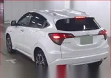 2021 Honda Vezel Hybyrid Push Start Hybrid Z Honda Sensing Pearl SUV for sale, Japanese used car export - photo 3 of 25 | GULJI TRADERS