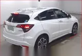 2021 Honda Vezel Hybyrid Push Start Hybrid Z Honda Sensing Pearl SUV for sale, Japanese used car export - photo 5 of 25 | GULJI TRADERS