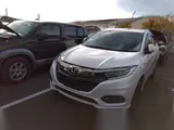 2021 Honda Vezel Hybyrid Push Start Hybrid Z Honda Sensing Pearl SUV for sale, Japanese used car export - photo 7 of 25 | GULJI TRADERS