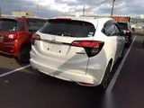 2021 Honda Vezel Hybyrid Push Start Hybrid Z Honda Sensing Pearl SUV for sale, Japanese used car export - photo 9 of 25 | GULJI TRADERS
