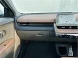 2022 Hyundai Ioniq 5 Lounge AWD White SUV for sale, Japanese used car export - photo 31 of 61 | GULJI TRADERS