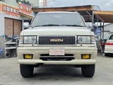 1996 Isuzu Bighorn Truck for sale, Japanese used car export - photo 2 of 8 | GULJI TRADERS