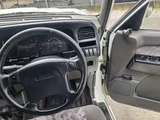 2000 Isuzu Bighorn 3.0 LS Long Diesel Turbo 4WD Truck for sale, Japanese used car export - photo 58 of 71 | GULJI TRADERS
