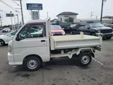 2011 Isuzu Como Long LD Truck for sale, Japanese used car export - photo 20 of 41 | GULJI TRADERS