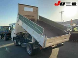 2020 Isuzu ELF Truck 2t Truck for sale, Japanese used car export - photo 2 of 10 | GULJI TRADERS