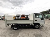 2020 Isuzu ELF Truck Truck for sale, Japanese used car export - photo 8 of 21 | GULJI TRADERS
