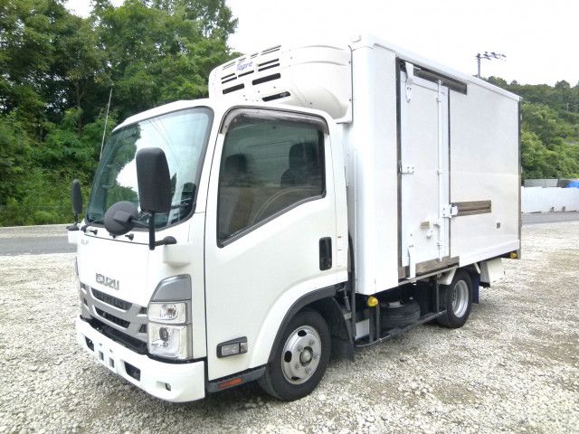 2021 Isuzu ELF Truck 2WD Truck for sale, Japanese used car export - photo 1 of 25 | GULJI TRADERS
