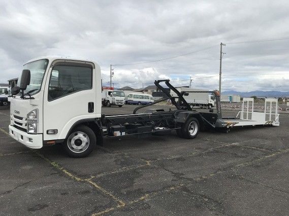 2021 Isuzu ELF Truck Truck for sale, Japanese used car export - photo 1 of 9 | GULJI TRADERS