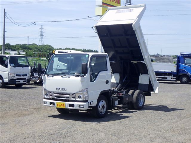 2022 Isuzu ELF Truck 4WD 2t 5MT Truck for sale, Japanese used car export - photo 1 of 51 | GULJI TRADERS