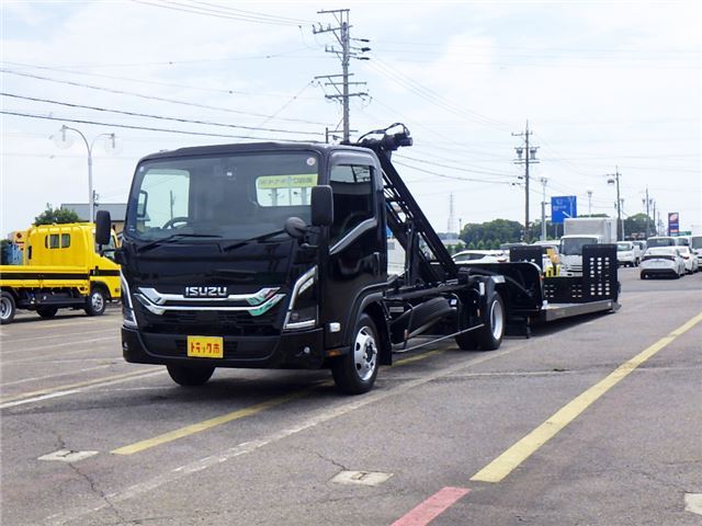 2024 Isuzu ELF Truck 2.95t 6MT - photo 1 2024 Isuzu ELF Truck 2.95t 6MT Truck for sale, Japanese used car export | GULJI TRADERS