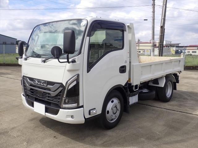 2024 Isuzu ELF Truck Truck for sale, Japanese used car export - photo 1 of 9 | GULJI TRADERS