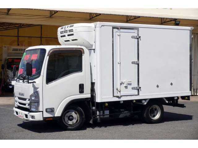 2016 Isuzu ELF VAN Truck for sale, Japanese used car export - photo 1 of 40 | GULJI TRADERS