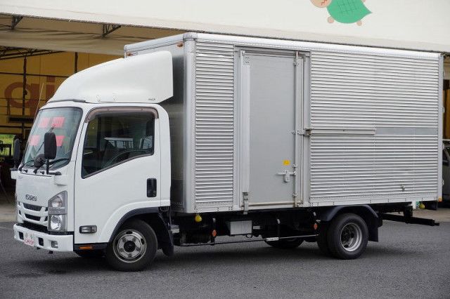 2017 Isuzu ELF VAN - photo 1 2017 Isuzu ELF VAN Truck for sale, Japanese used car export | GULJI TRADERS