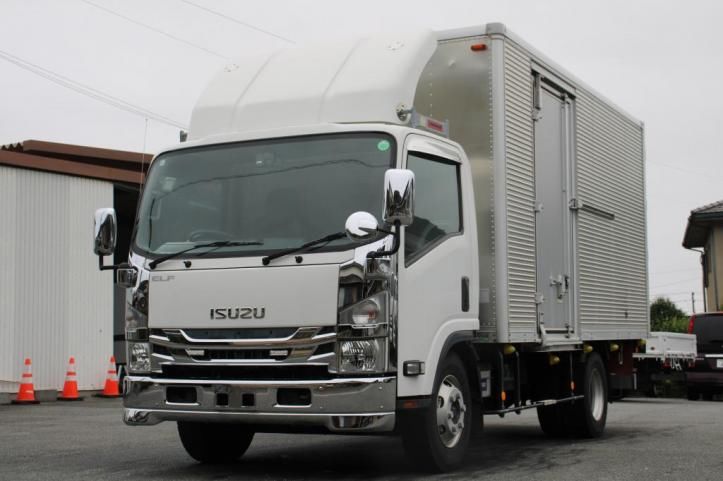 2018 Isuzu ELF VAN 4t Wide Long Truck for sale, Japanese used car export - photo 1 of 21 | GULJI TRADERS