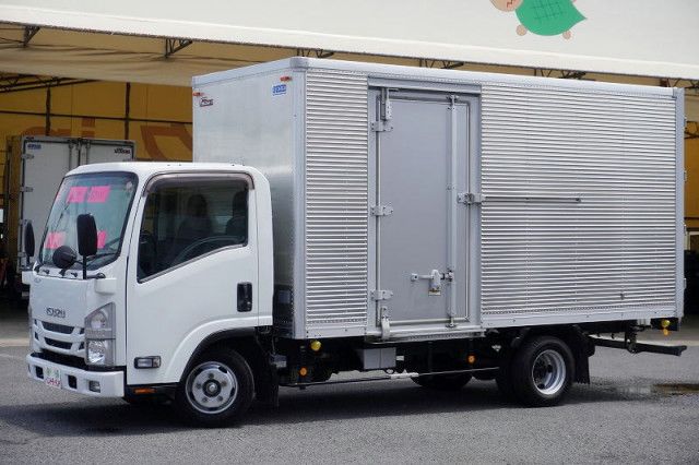 2018 Isuzu ELF VAN - photo 1 2018 Isuzu ELF VAN Truck for sale, Japanese used car export - photo 1 of 7 | GULJI TRADERS