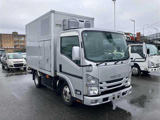 2020 Isuzu ELF VAN 1.65t 4WD - photo 1 2020 Isuzu ELF VAN 1.65t 4WD Truck for sale, Japanese used car export | GULJI TRADERS