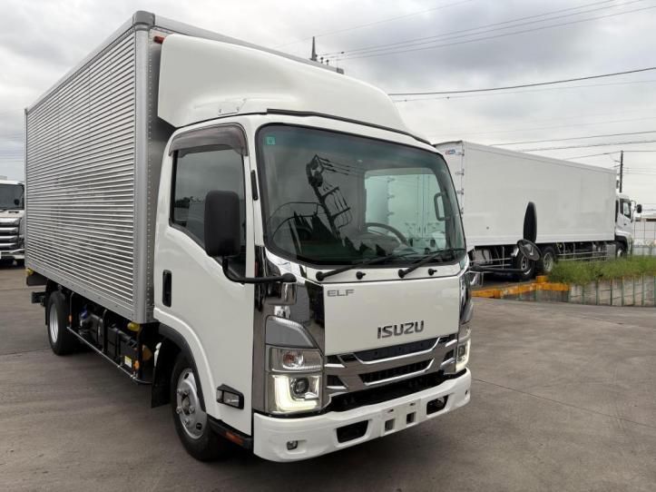 2021 Isuzu ELF VAN - photo 1 2021 Isuzu ELF VAN Truck for sale, Japanese used car export - photo 1 of 21 | GULJI TRADERS