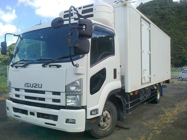 2008 Isuzu Forward Truck for sale, Japanese used car export - photo 1 of 8 | GULJI TRADERS