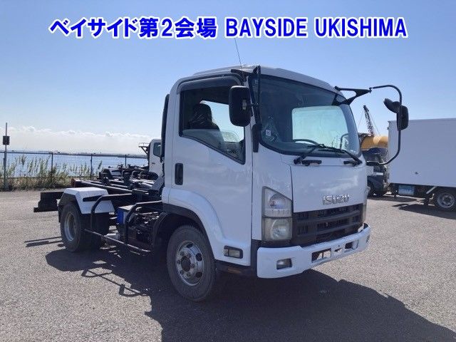 2009 Isuzu Forward - photo 1 2009 Isuzu Forward Truck for sale, Japanese used car export - photo 1 of 2 | GULJI TRADERS