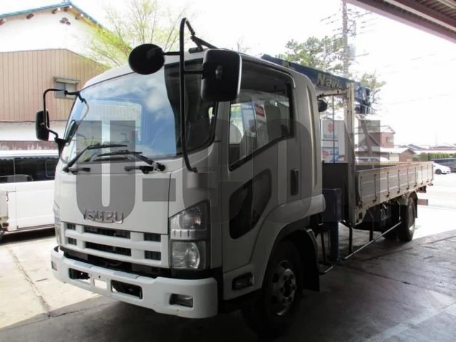 2010 Isuzu Forward - photo 1 2010 Isuzu Forward Truck for sale, Japanese used car export | GULJI TRADERS