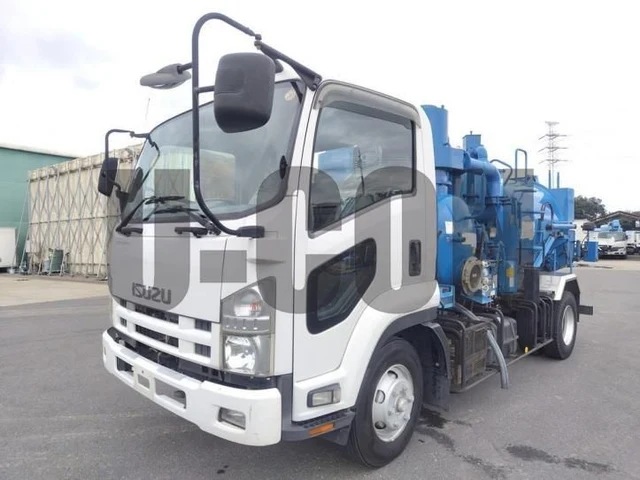 2010 Isuzu Forward - photo 1 2010 Isuzu Forward Truck for sale, Japanese used car export | GULJI TRADERS