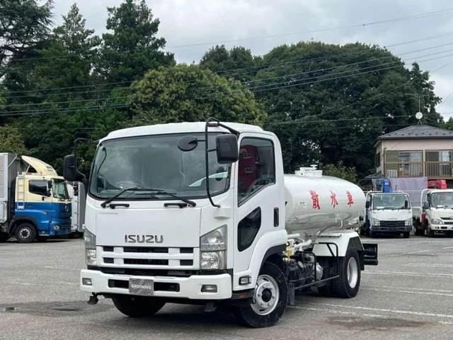 2011 Isuzu Forward - photo 1 2011 Isuzu Forward Truck for sale, Japanese used car export | GULJI TRADERS